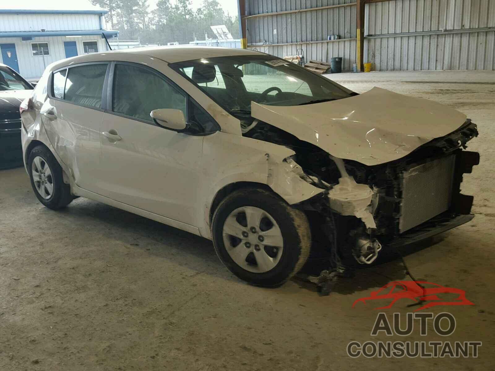 KIA FORTE 2017 - KNAFK5A88H5698472