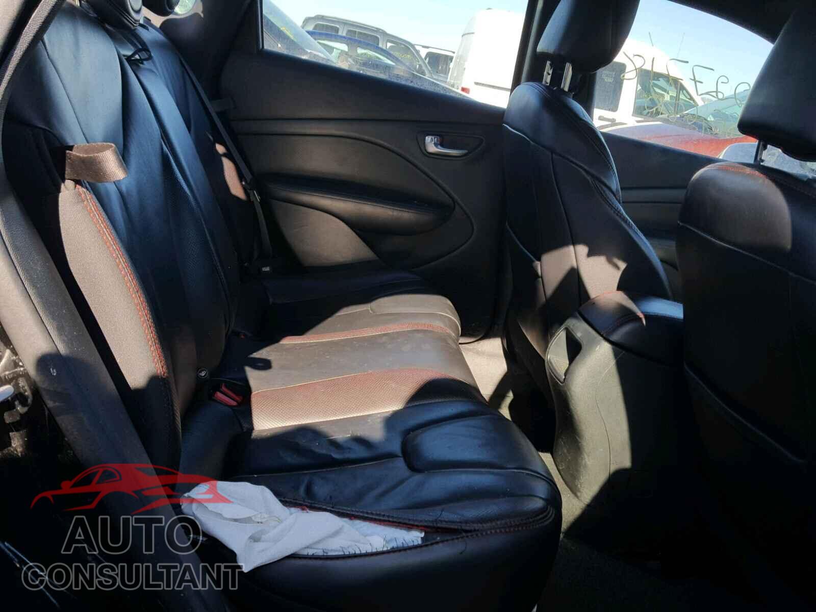 DODGE DART 2015 - 1C3CDFEB1FD146587