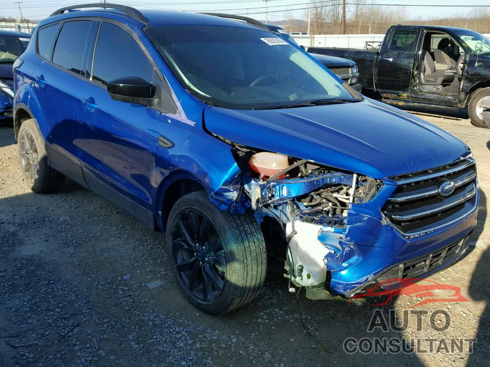 FORD ESCAPE 2017 - 1FMCU9GD9HUC83965