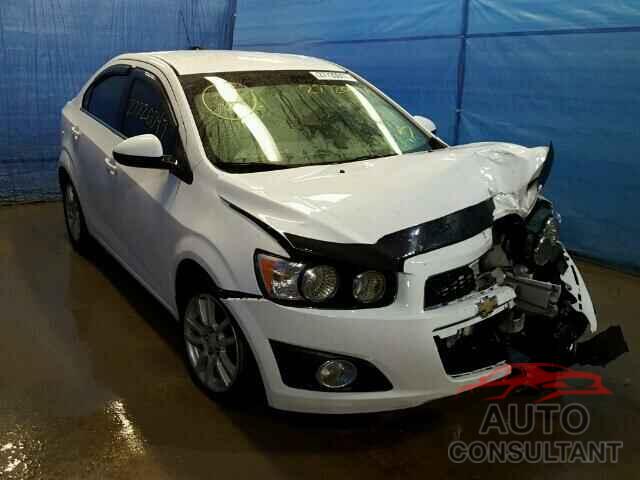 CHEVROLET SONIC 2015 - 1G1JC5SG6F4115635