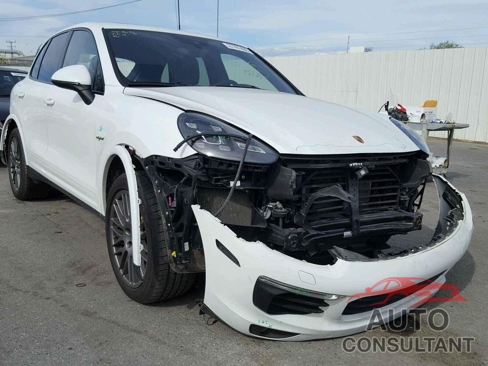 PORSCHE CAYENNE 2017 - WP1AE2A23HLA69131