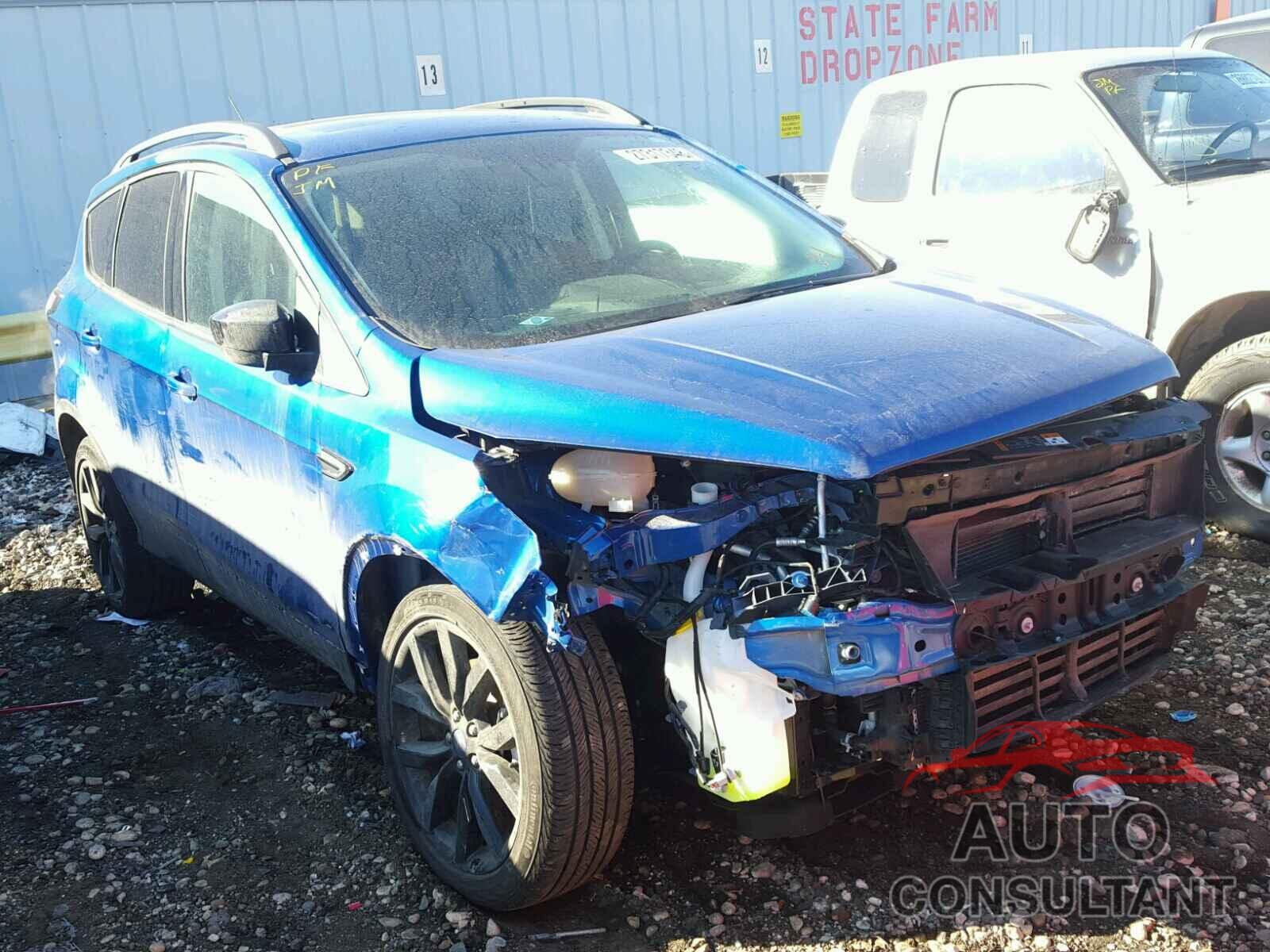 FORD ESCAPE 2017 - 1FMCU9GD3HUC74033