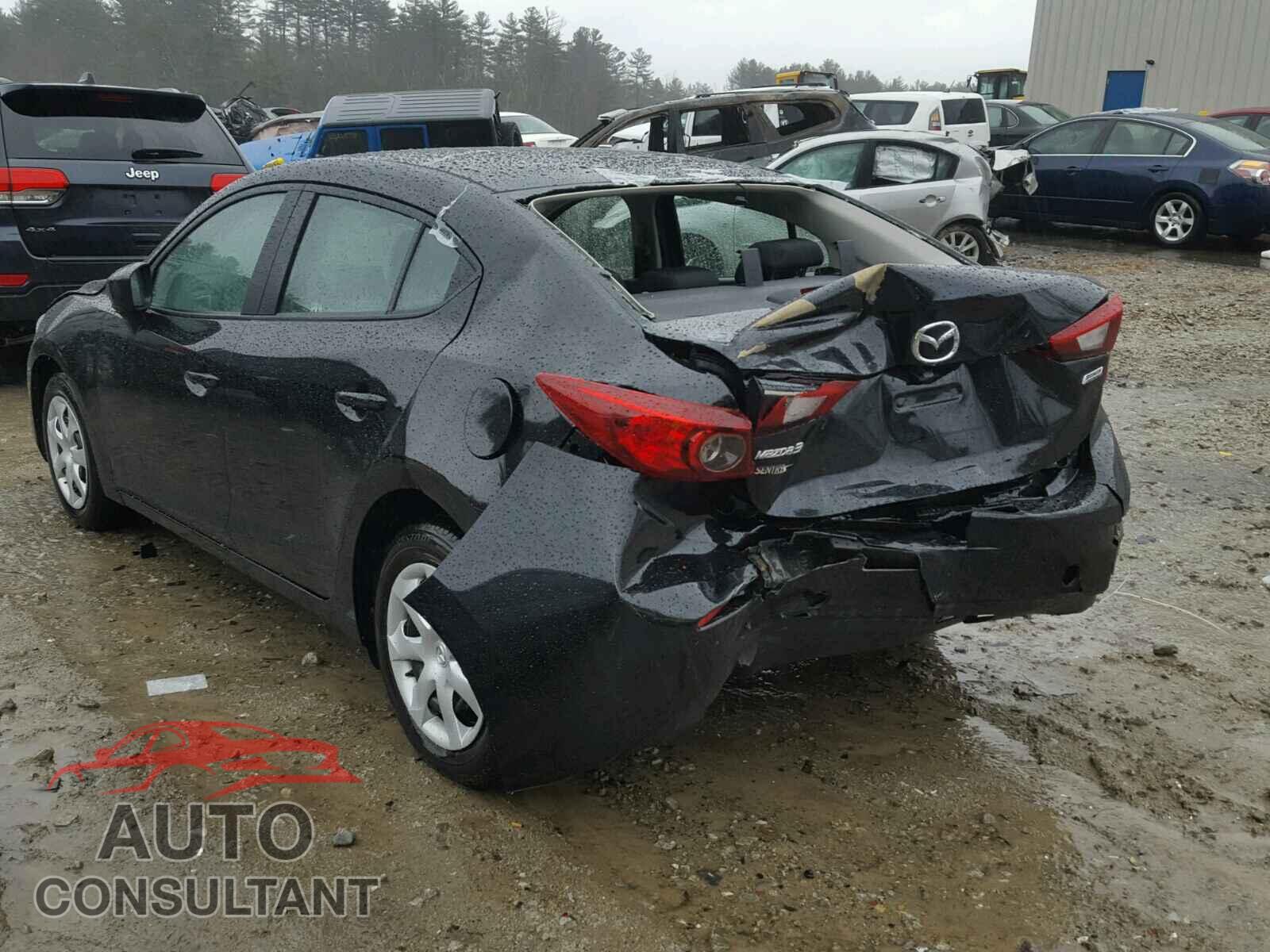 MAZDA 3 2018 - 3MZBN1U79JM196054