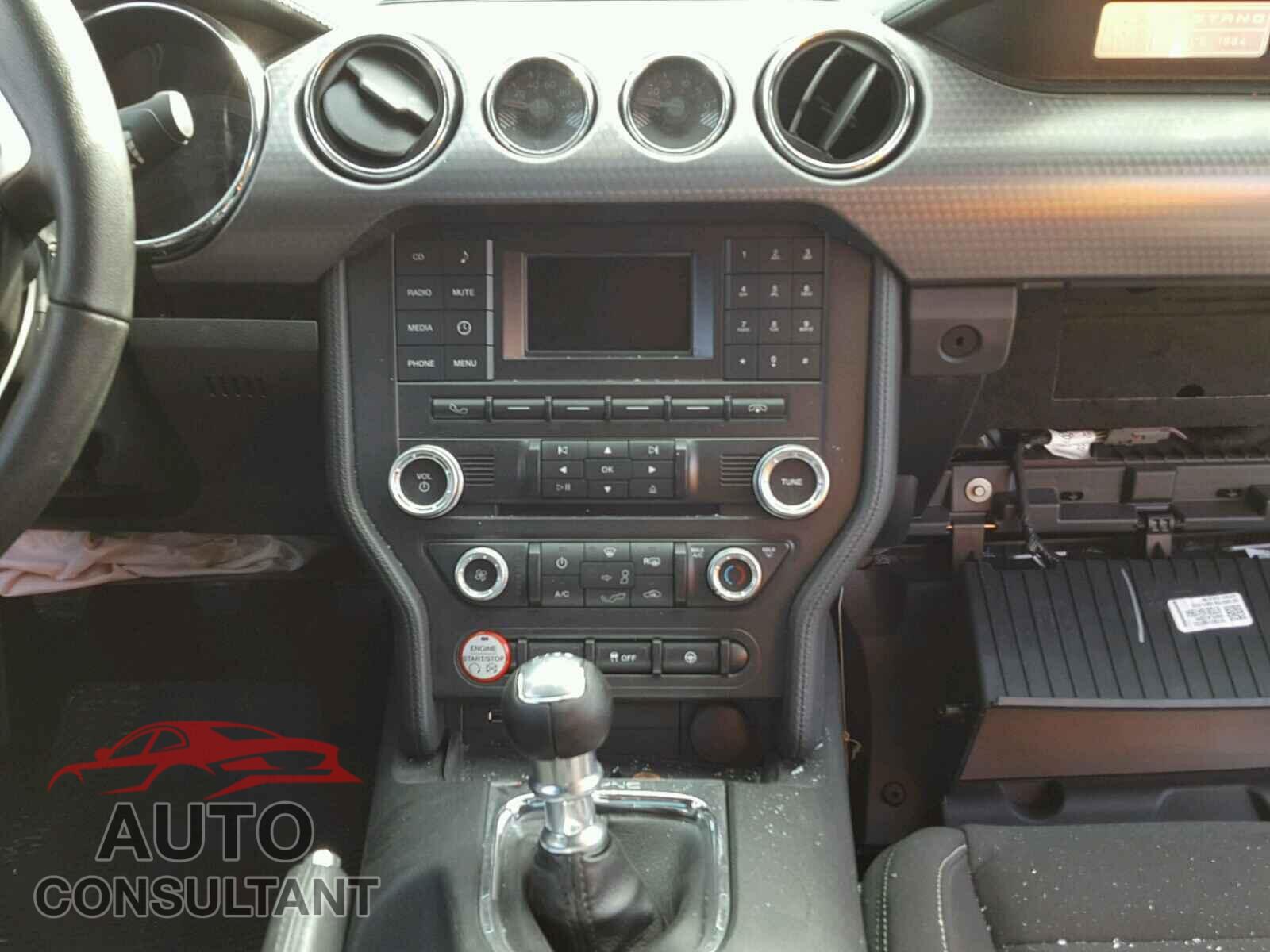 FORD MUSTANG 2017 - 1FA6P8CF6H5213219