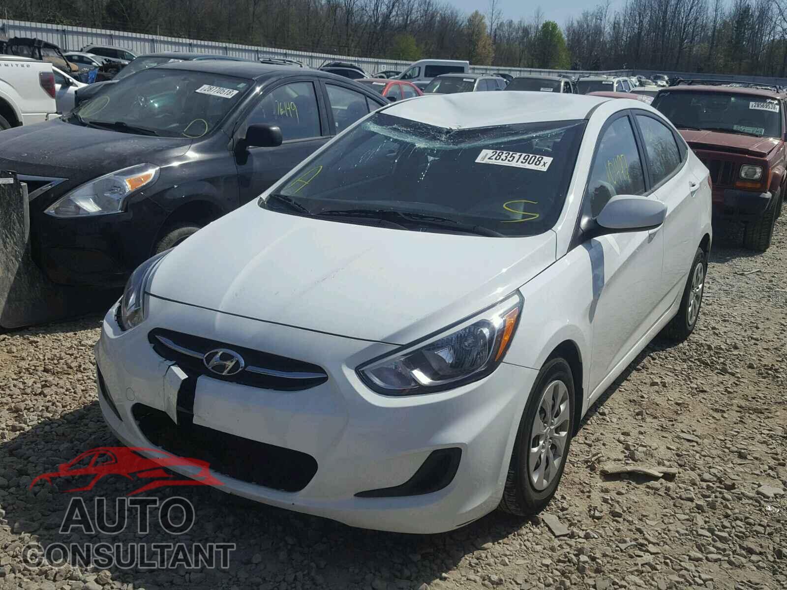 HYUNDAI ACCENT 2016 - KMHCT4AE5GU142123