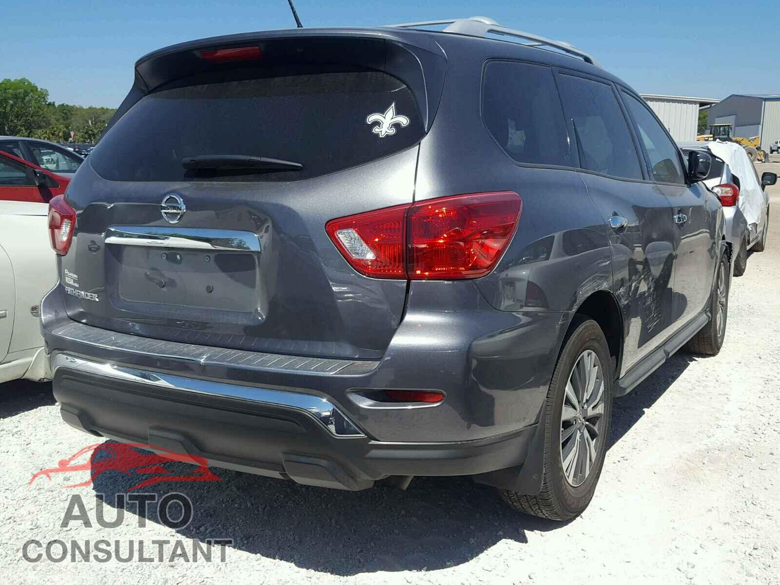 NISSAN PATHFINDER 2017 - 5N1DR2MN4HC674361