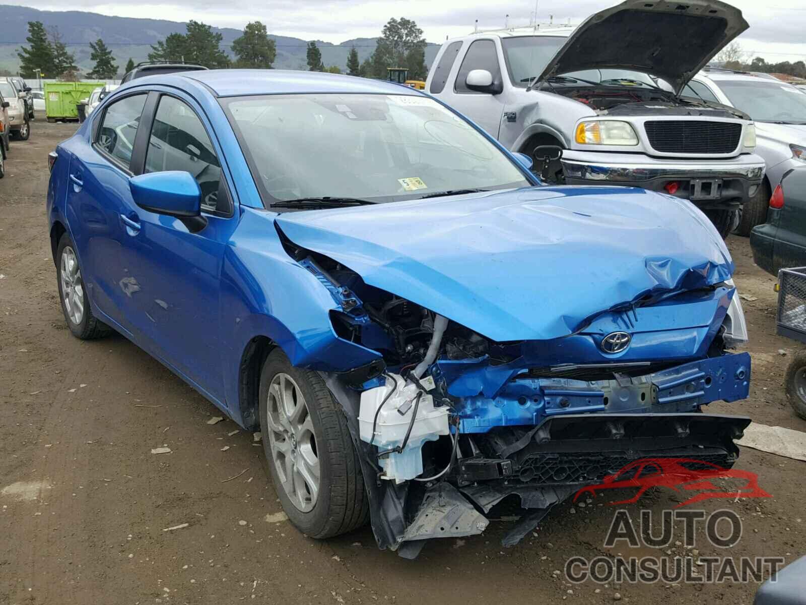 TOYOTA YARIS 2017 - 3MYDLBYV3HY182106