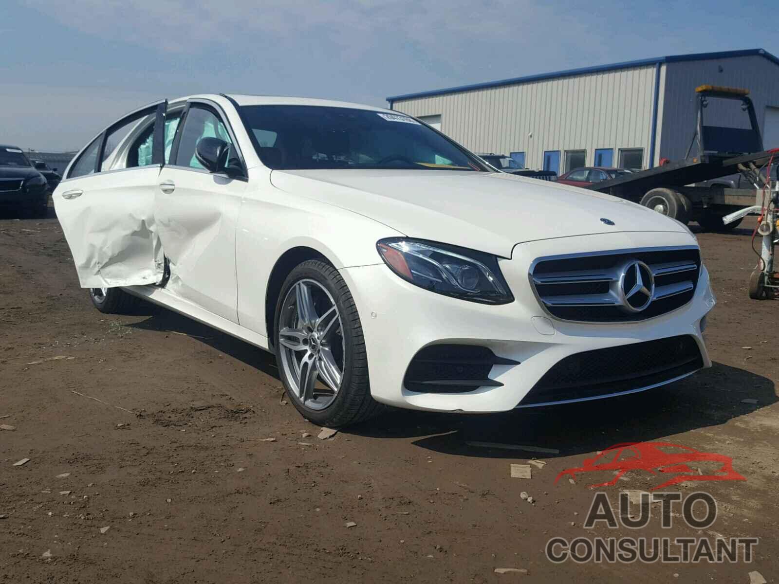 MERCEDES-BENZ E300 2017 - WDDZF4KB8HA242347