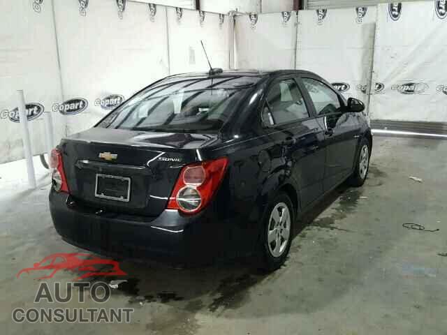 CHEVROLET SONIC 2015 - KM8K6CAA3LU593264