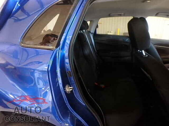 MITSUBISHI OUTLANDER 2015 - 4A4AP3AU6FE015240