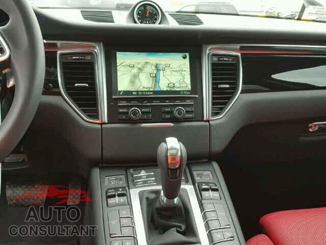PORSCHE MACAN 2016 - WP1AB2A52GLB45987