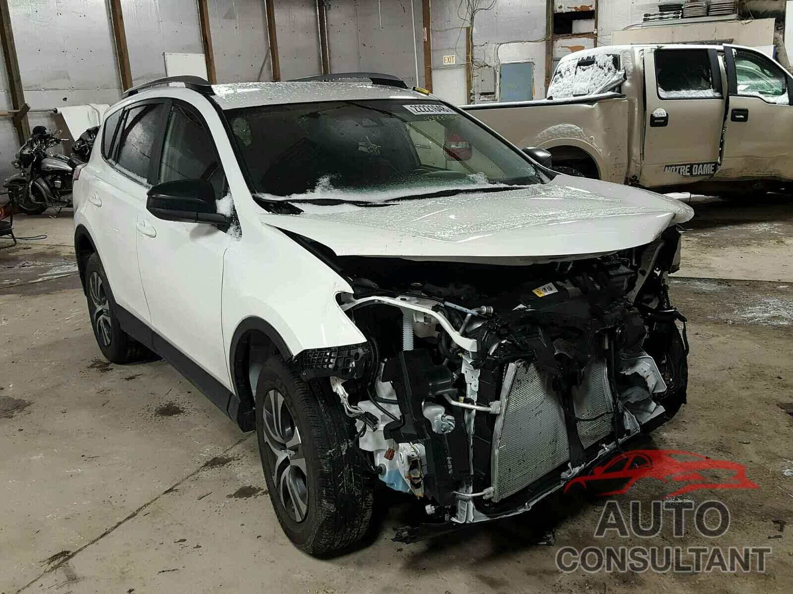 TOYOTA RAV4 2017 - JTMZFREV8HJ108029
