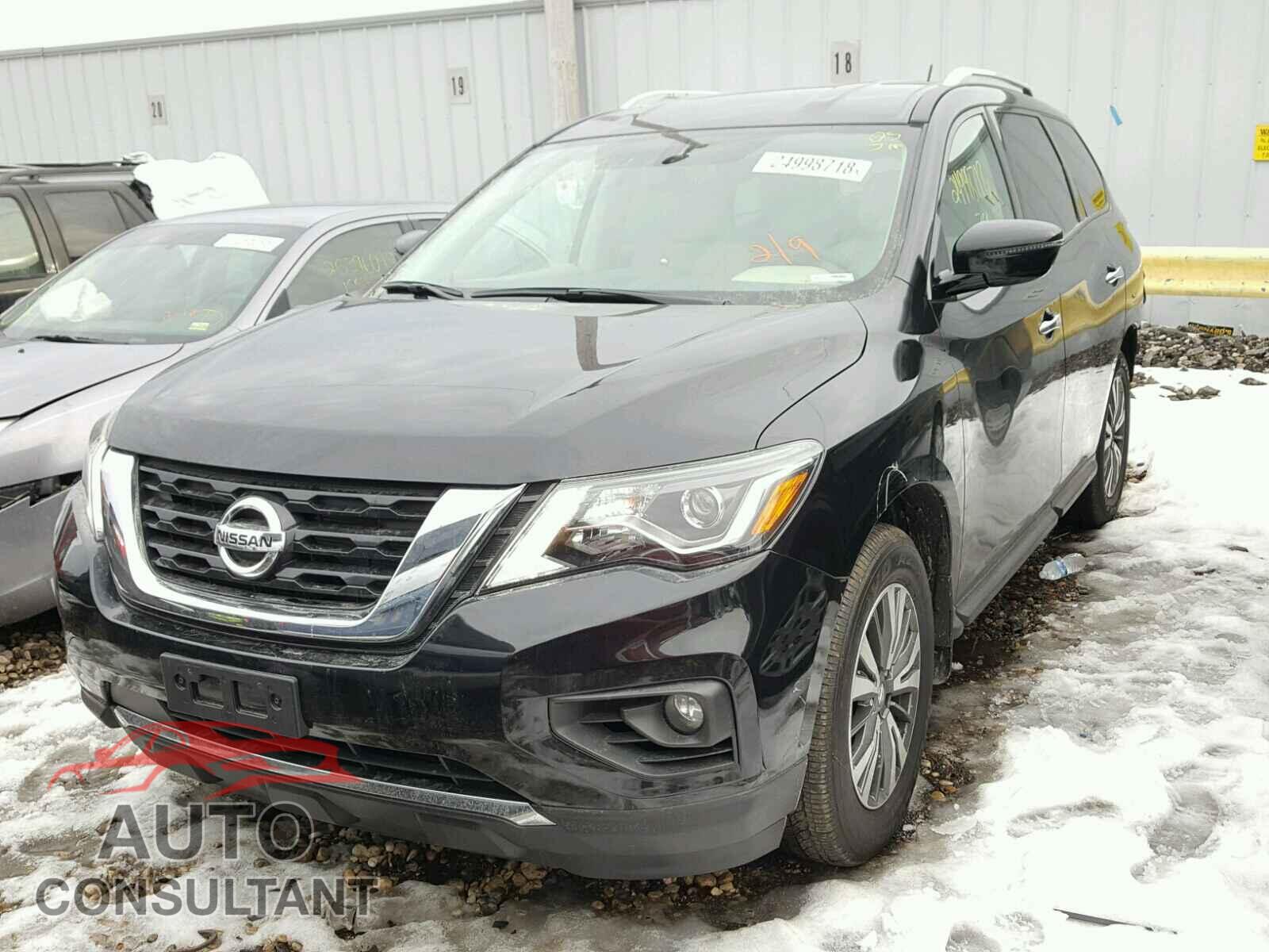 NISSAN PATHFINDER 2017 - 5N1DR2MM5HC618937