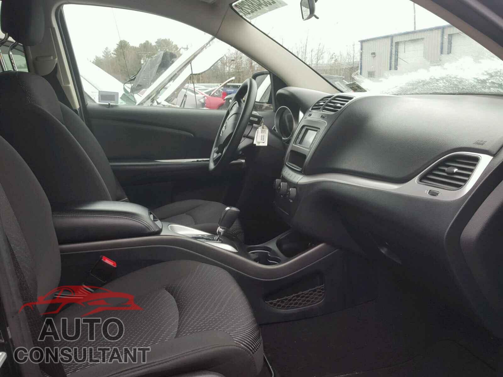 DODGE JOURNEY 2017 - 3C4PDCBG6HT526811