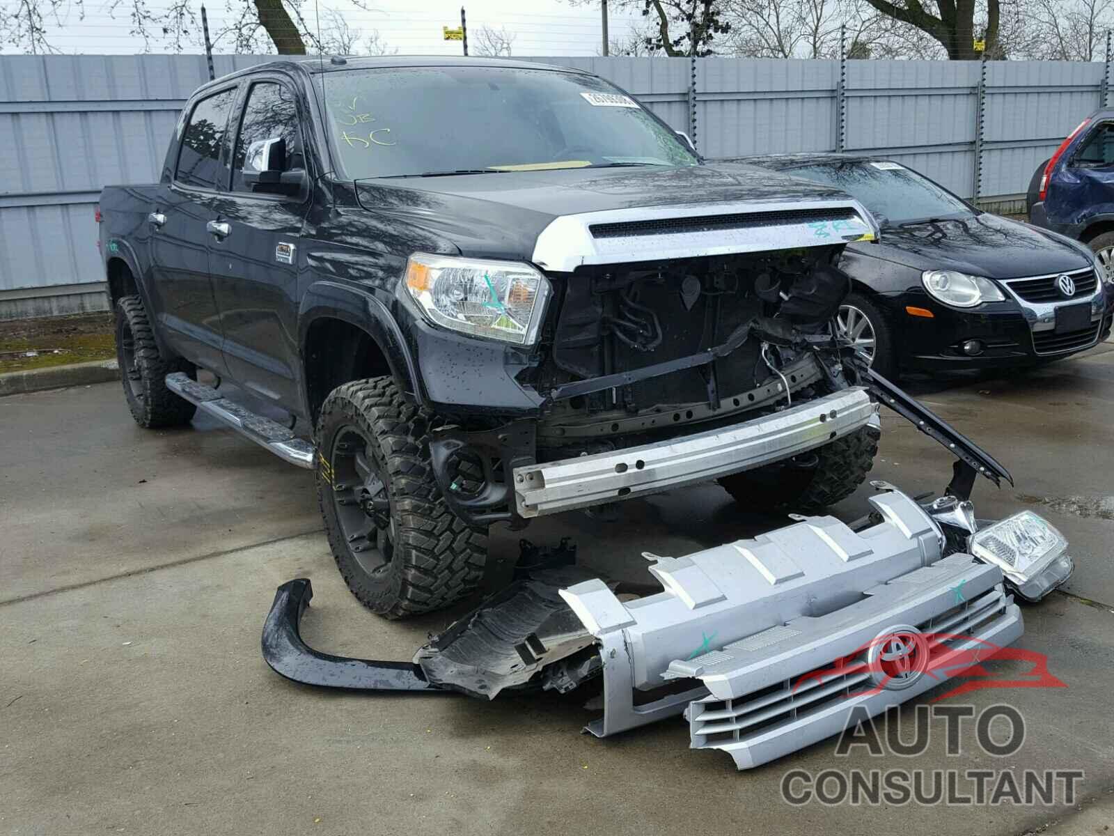 TOYOTA TUNDRA 2015 - 5TFAW5F18FX480370