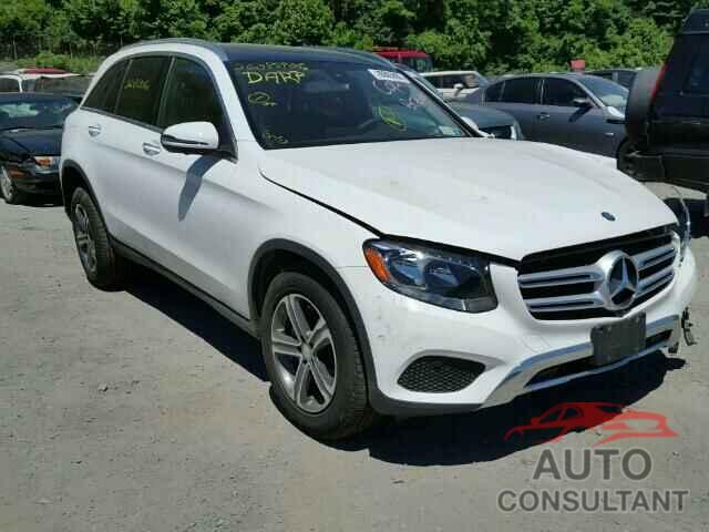 MERCEDES-BENZ GLC300 2016 - WDC0G4KBXGF063626