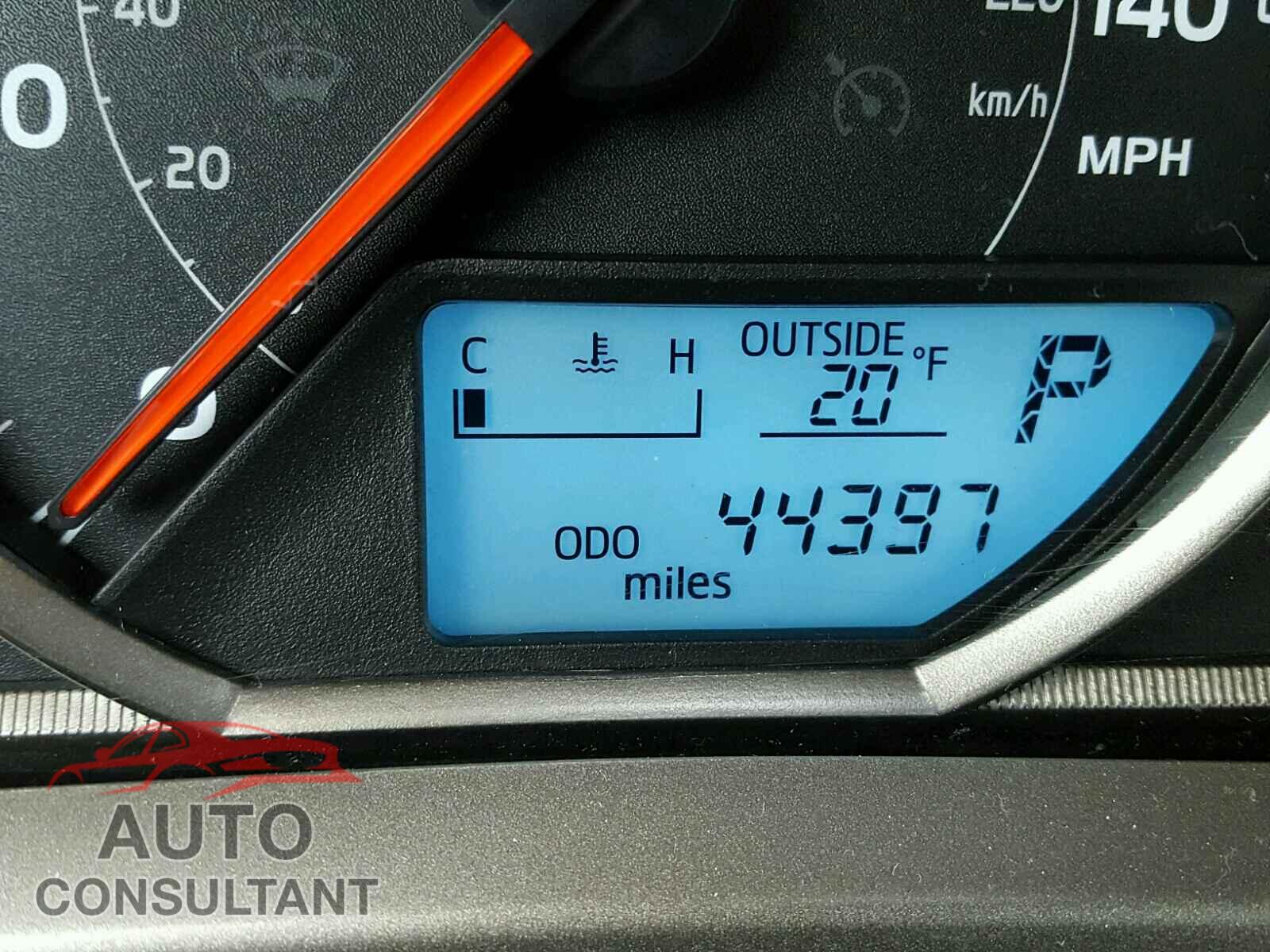TOYOTA RAV4 2015 - 2T3BFREV9FW273183