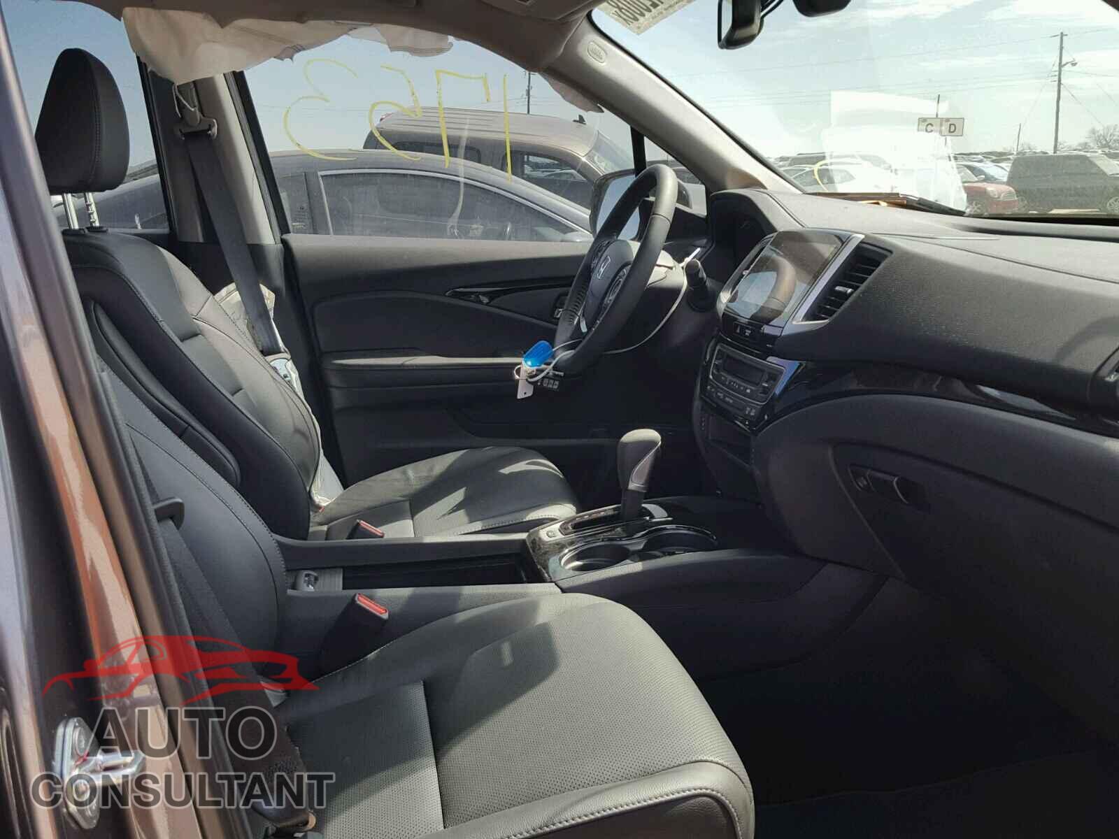 HONDA RIDGELINE 2018 - 5FPYK3F74JB002587