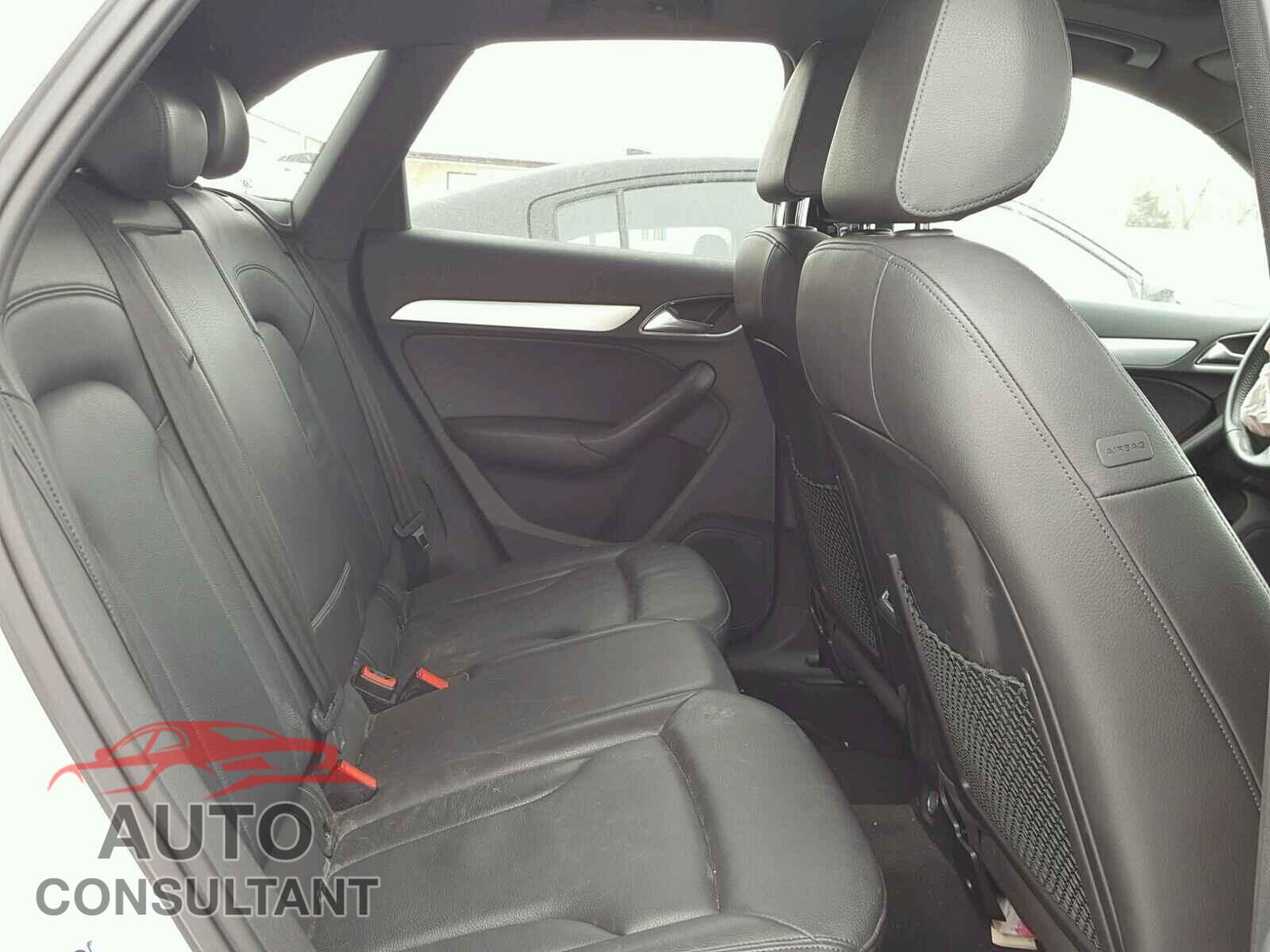 AUDI Q3 2016 - WA1EFCFS5GR001787