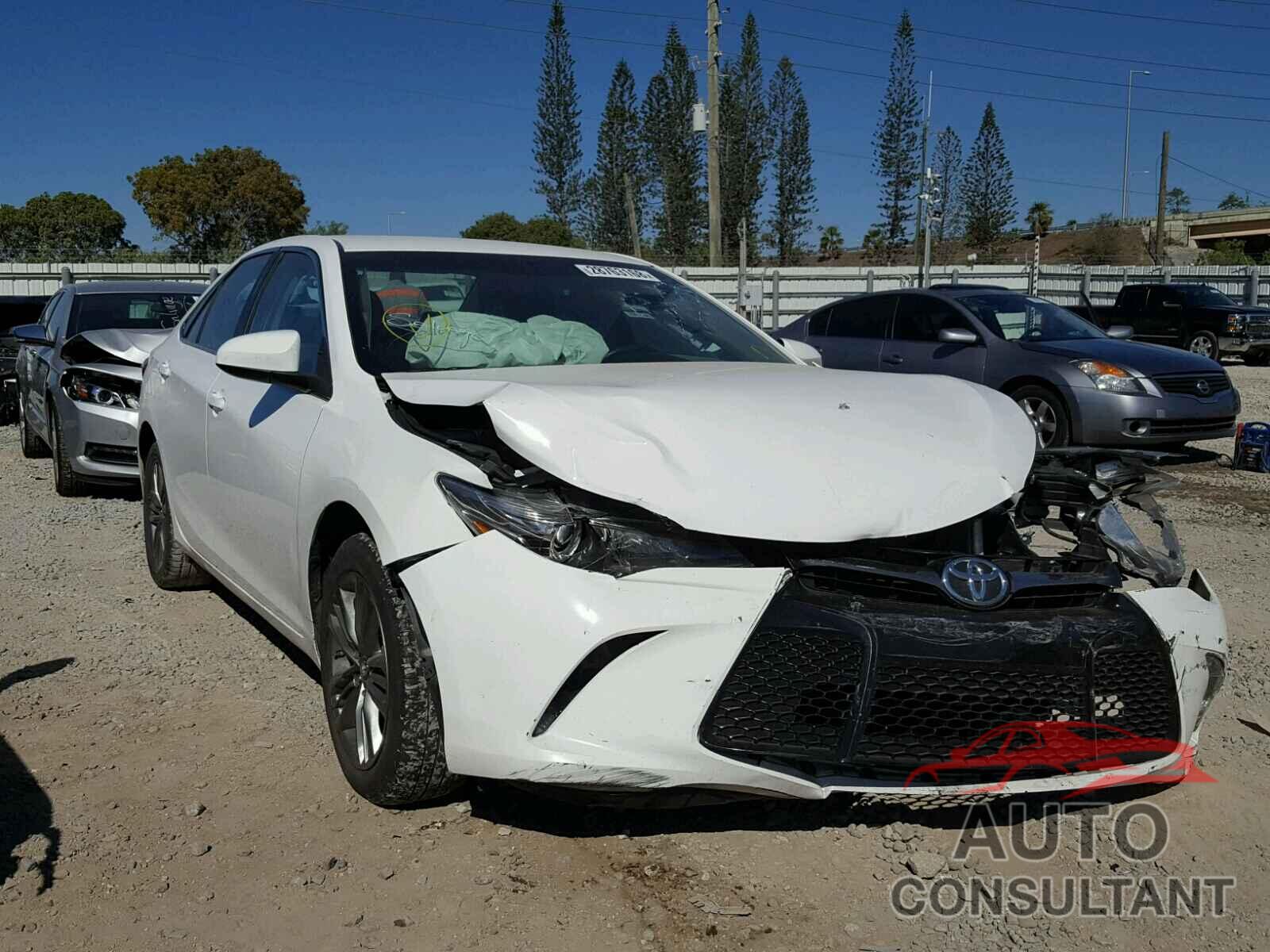 TOYOTA CAMRY 2016 - 4T1BF1FKXGU156258