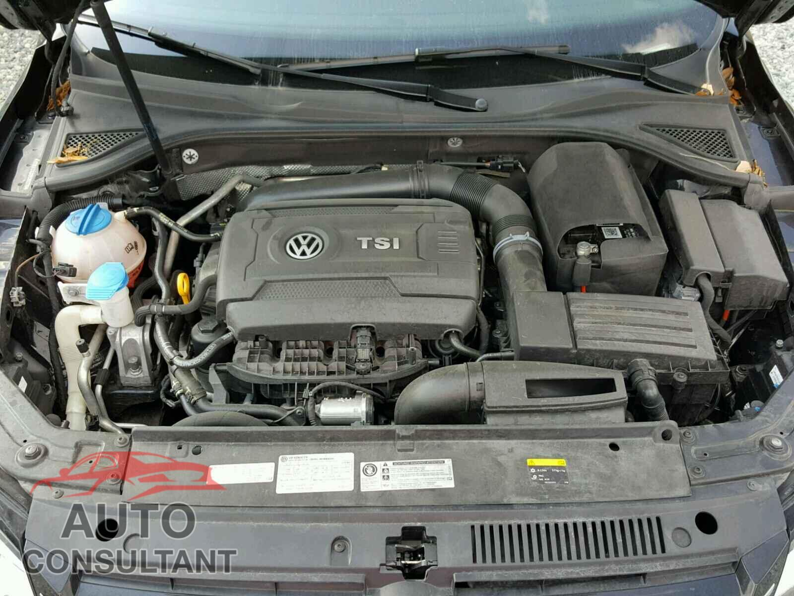 VOLKSWAGEN PASSAT 2015 - 1VWAT7A32FC092763