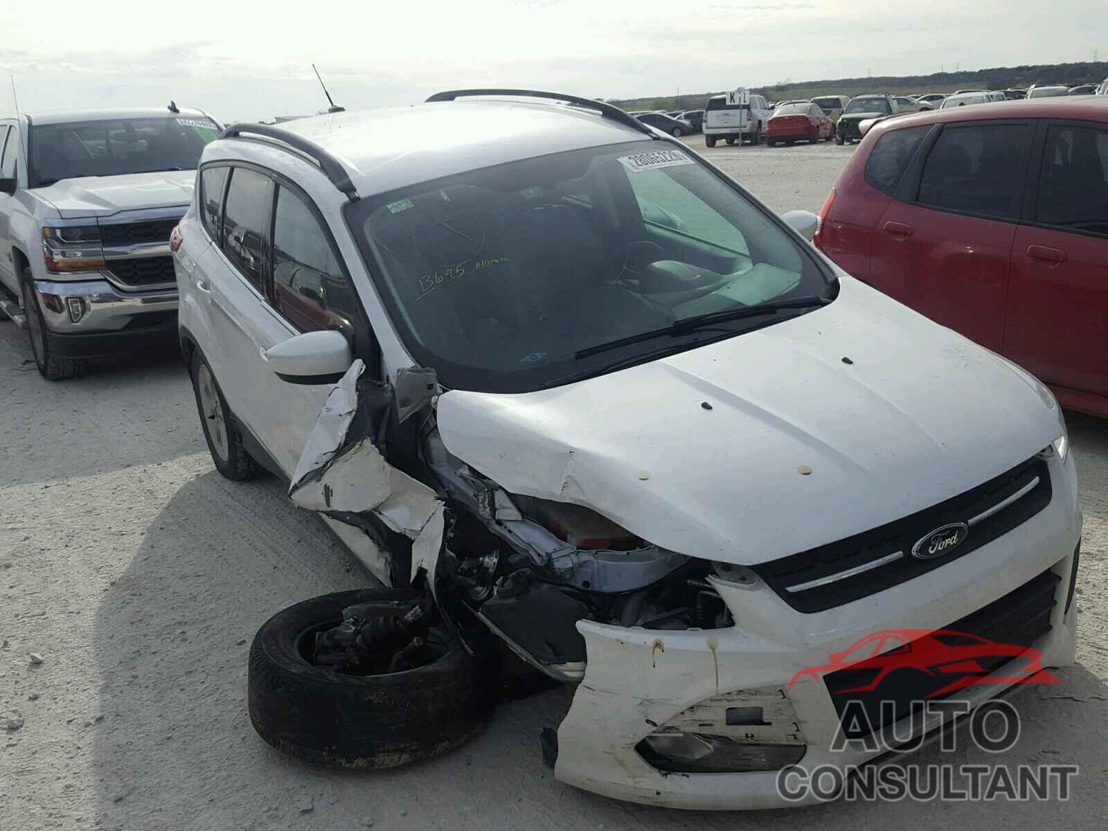 FORD ESCAPE 2015 - 1FMCU0G93FUA78145