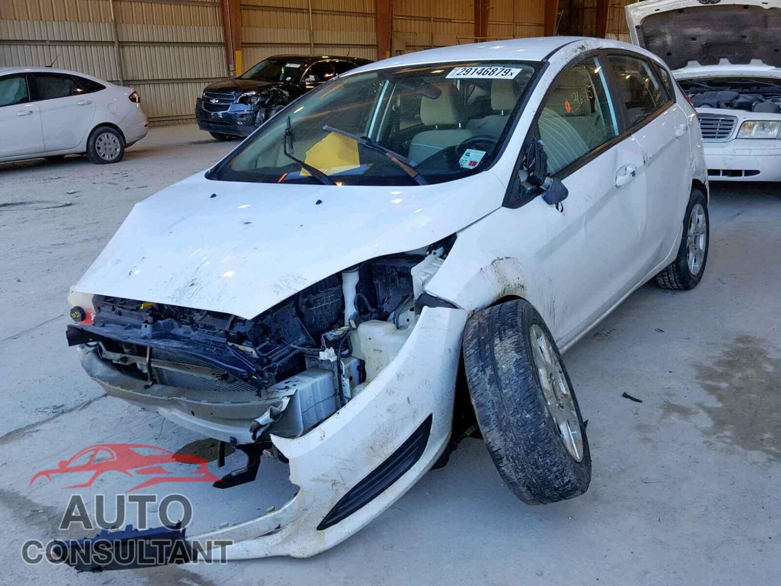 FORD FIESTA SE 2015 - 3N1CN7AP3KL810699