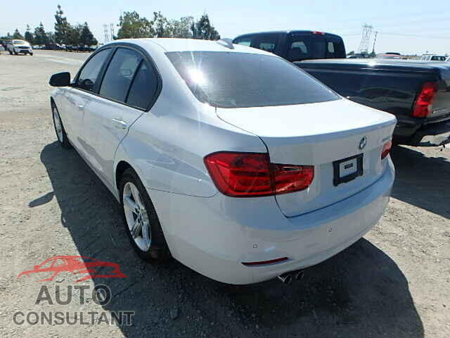 BMW 3 SERIES 2015 - WBA3C1C56FP852528