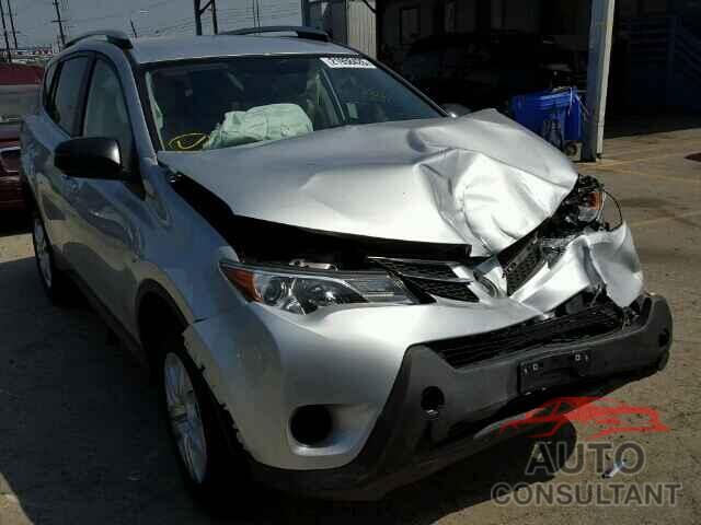 TOYOTA RAV4 2015 - JTMZFREV6FD056623