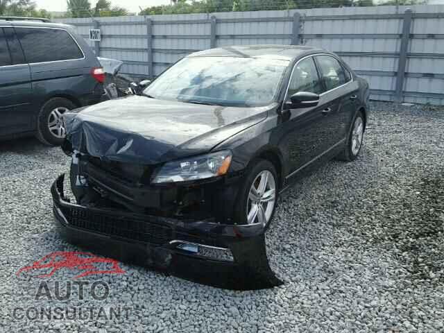 VOLKSWAGEN PASSAT 2015 - 1VWBS7A34FC054197