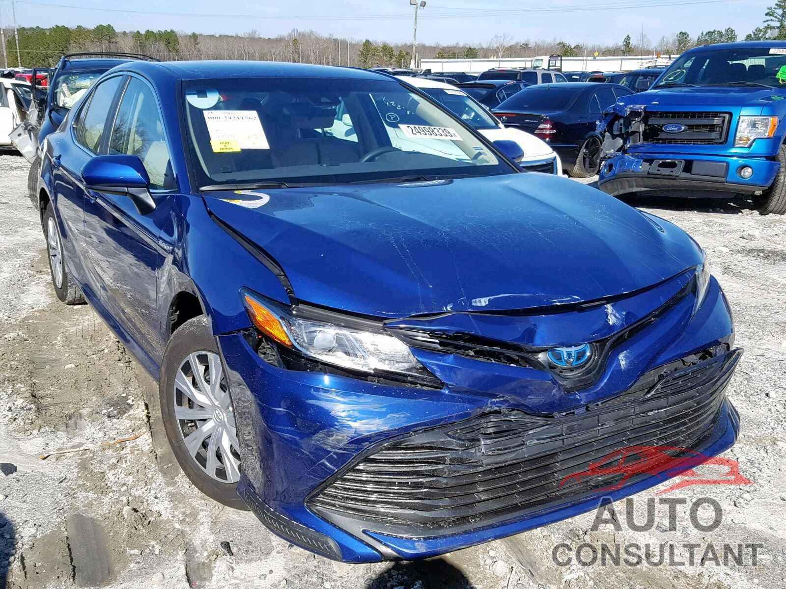TOYOTA CAMRY 2018 - 4T1B31HK3JU508450