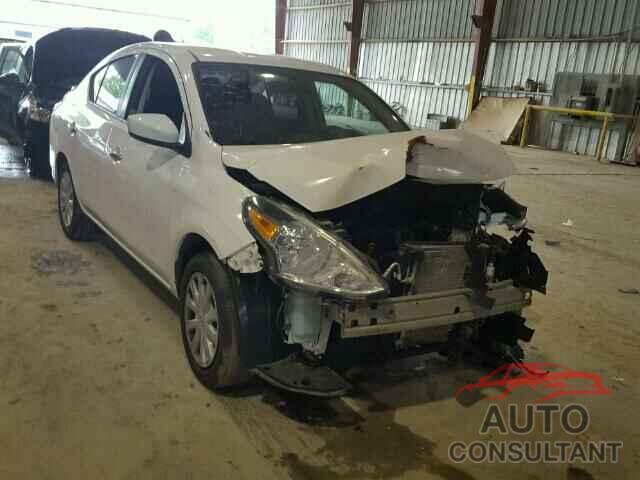 NISSAN VERSA 2015 - 3N1CN7AP7FL890563