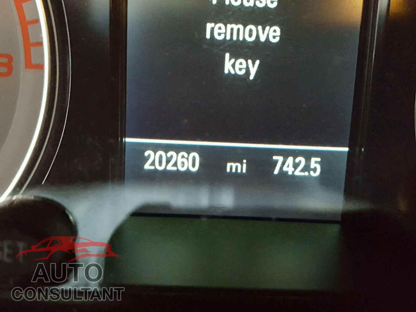 AUDI SQ5 2016 - WA1CCAFP2GA027116