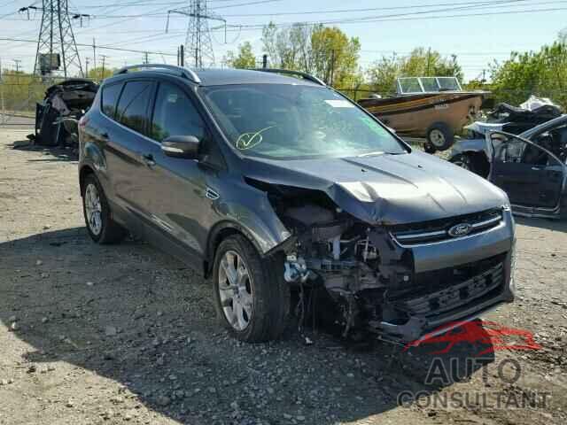 FORD ESCAPE 2015 - 1FMCU0J93FUC02147