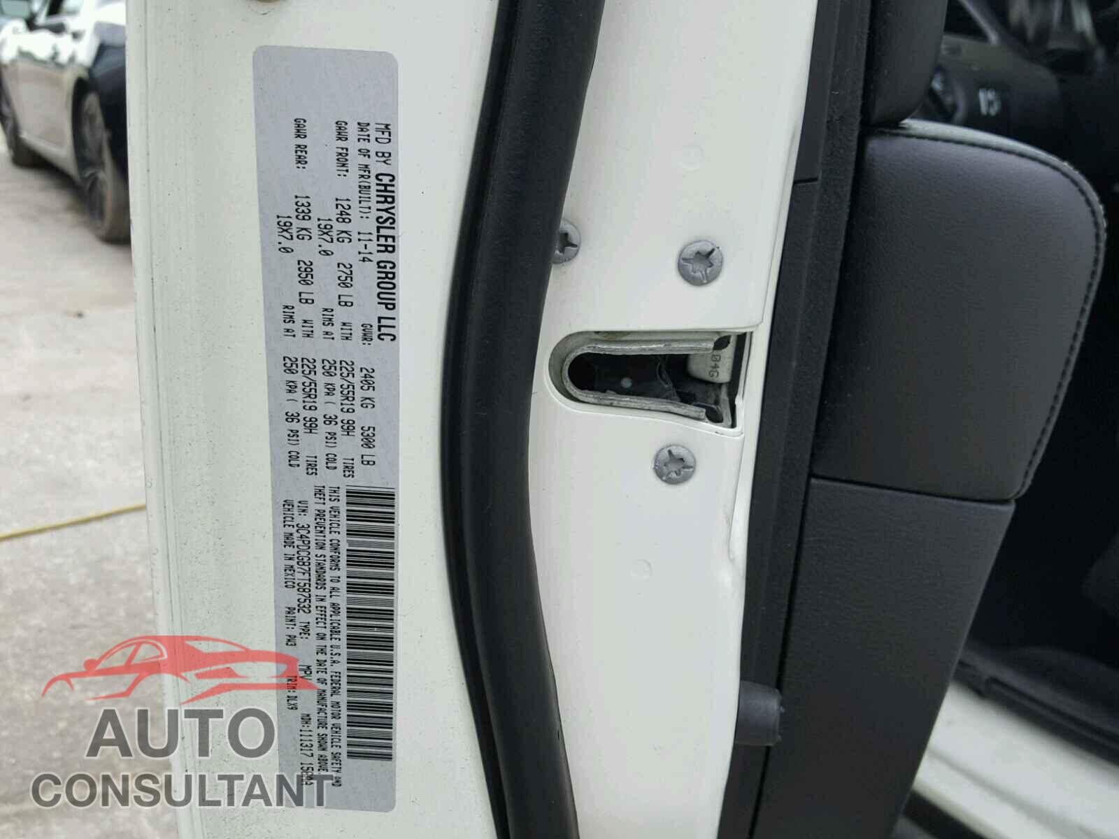 DODGE JOURNEY 2015 - 3C4PDCGB7FT587532