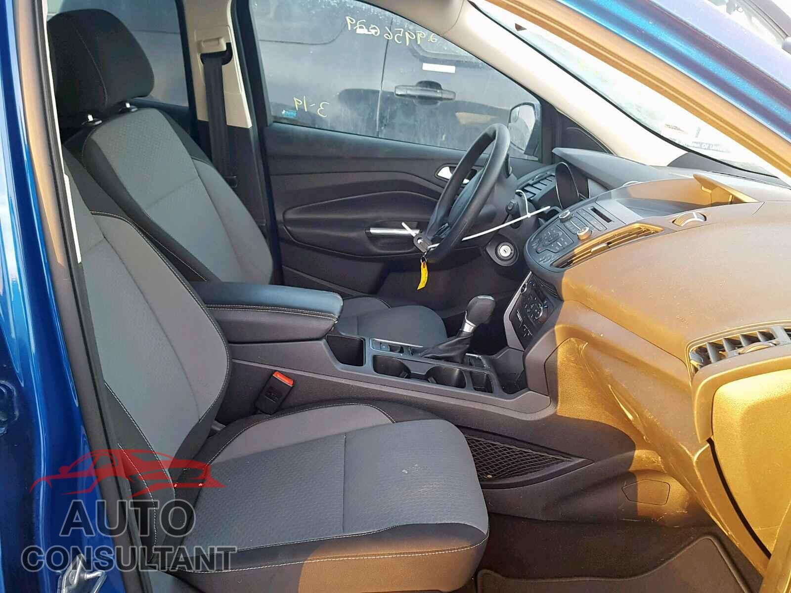 FORD ESCAPE SE 2017 - KNAGT4L35G5100687