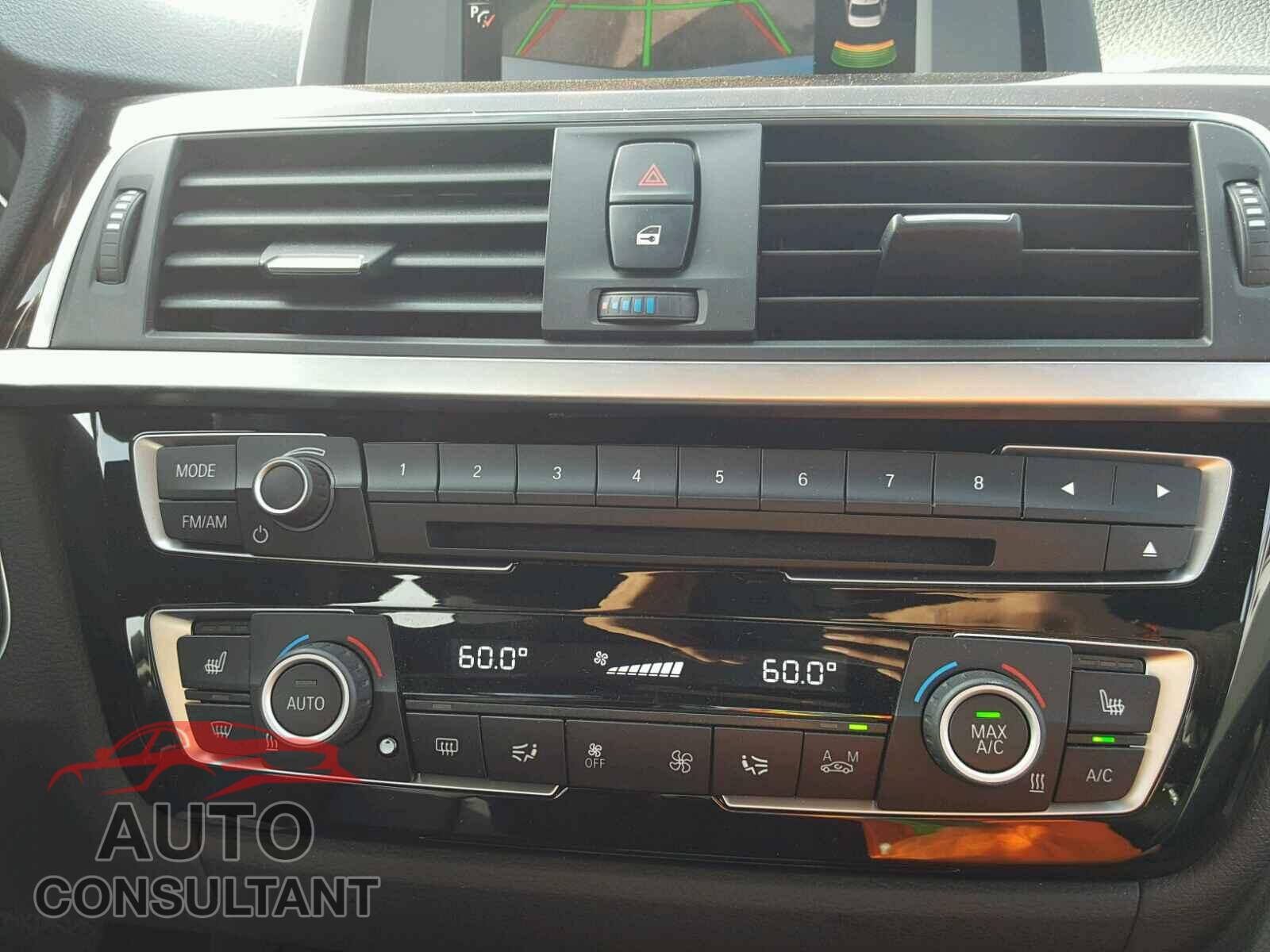 BMW 3 SERIES 2016 - WBA8E5G54GNU20728