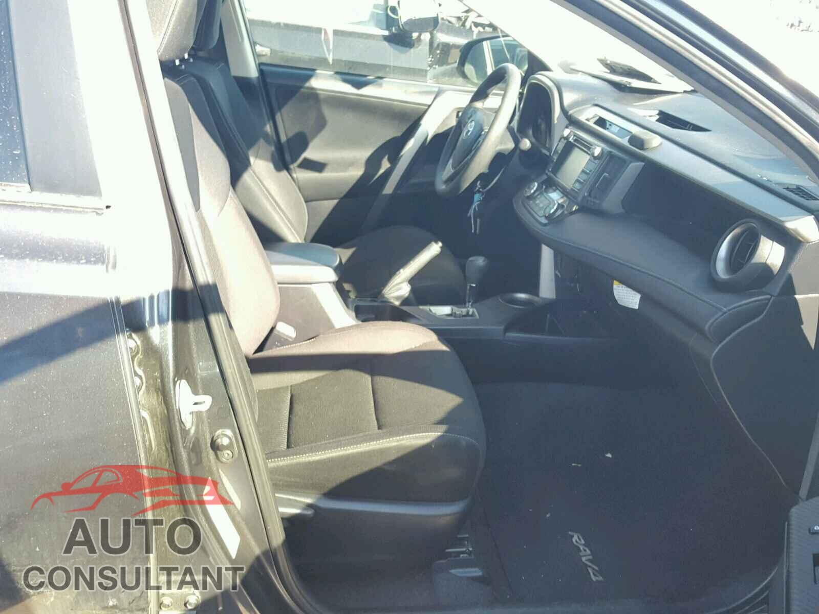 TOYOTA RAV4 2015 - JTMWFREVXFD059043