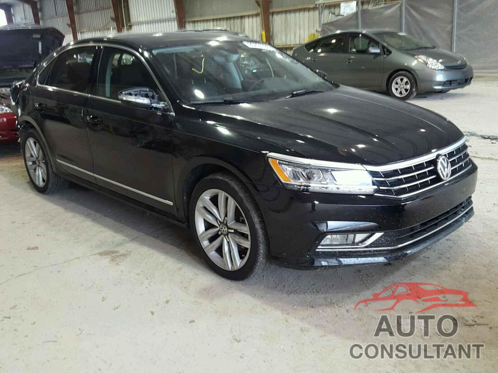 VOLKSWAGEN PASSAT 2017 - 1VWCM7A30HC076991