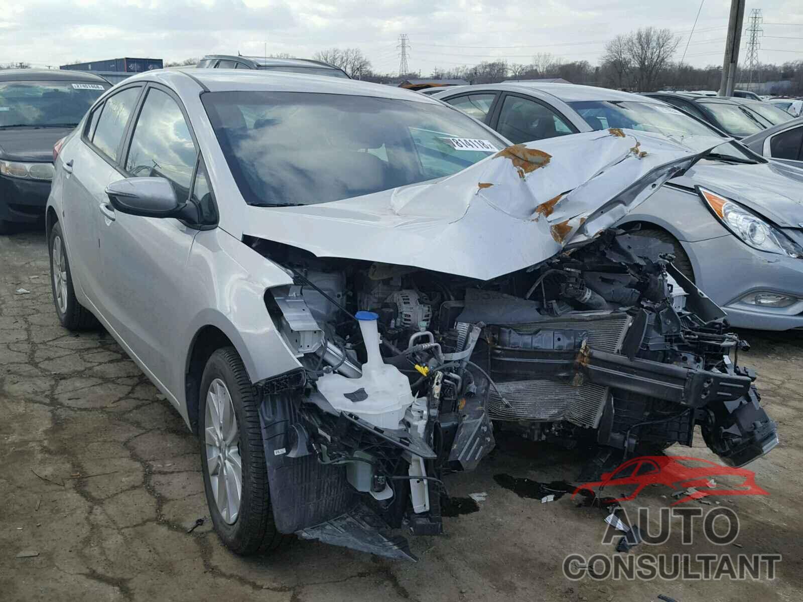 KIA FORTE 2016 - KNAFX4A60G5505871