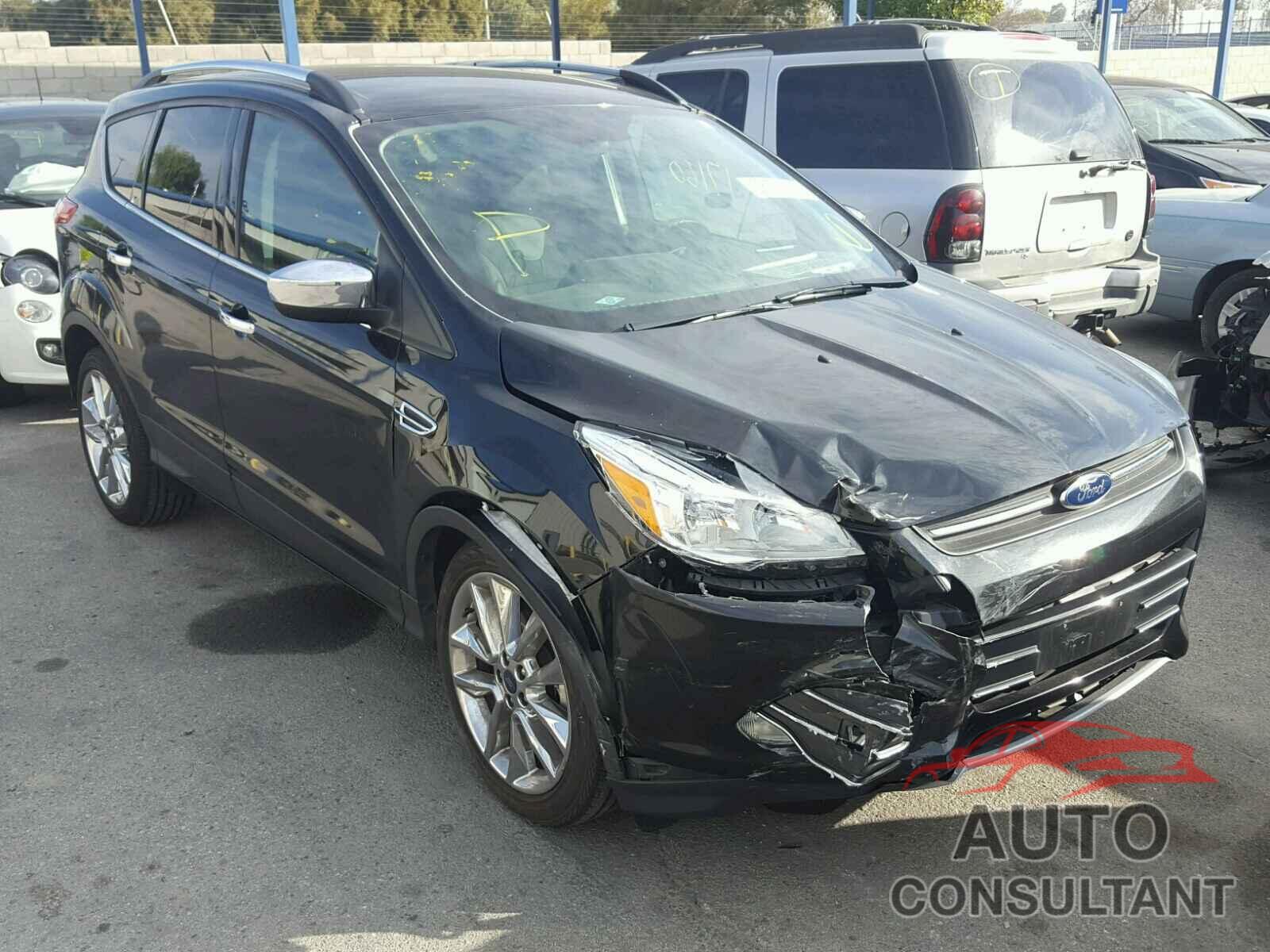 FORD ESCAPE 2015 - 1FMCU0GX6FUB95104