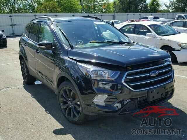 FORD ESCAPE 2017 - 1FMCU0J99HUD17662