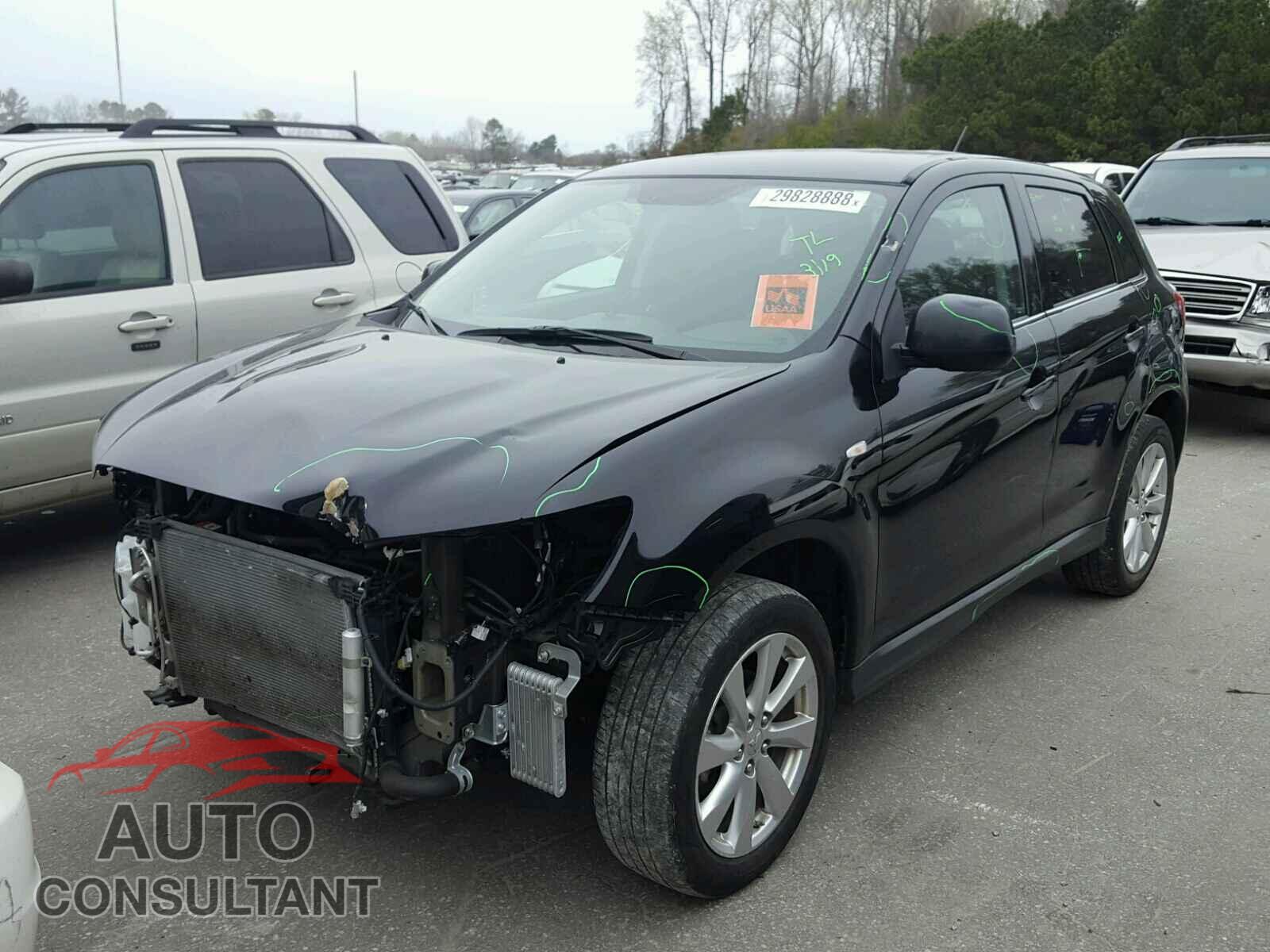 MITSUBISHI OUTLANDER 2015 - 4A4AR4AU0FE039646