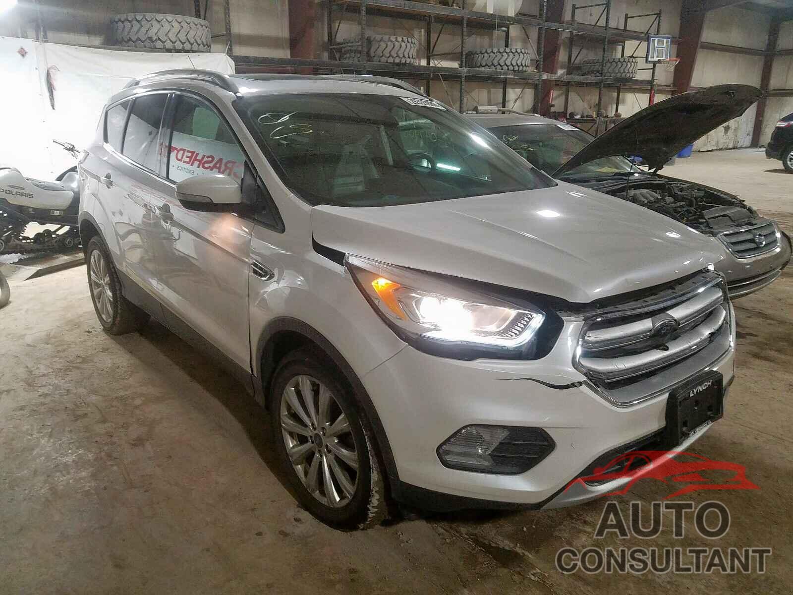 FORD ESCAPE 2017 - KNAGV4LD5H5017457