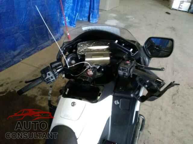 HONDA GL CYCLE 2016 - JH2SC6846GK300495