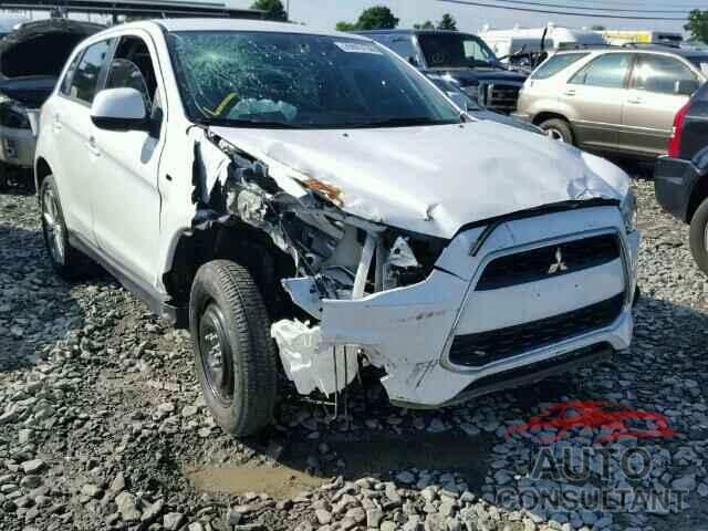 MITSUBISHI OUTLANDER 2015 - 4A4AR3AUXFE013484
