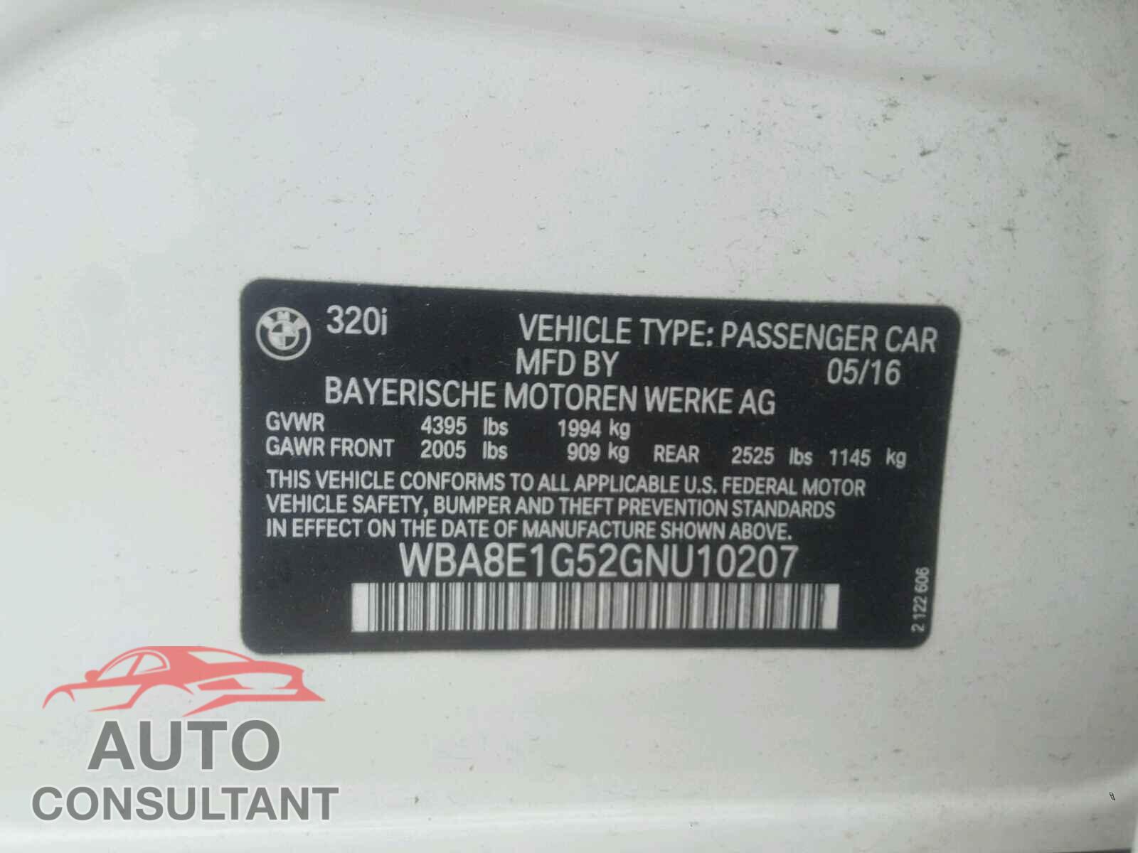 BMW 3 SERIES 2016 - WBA8E1G52GNU10207