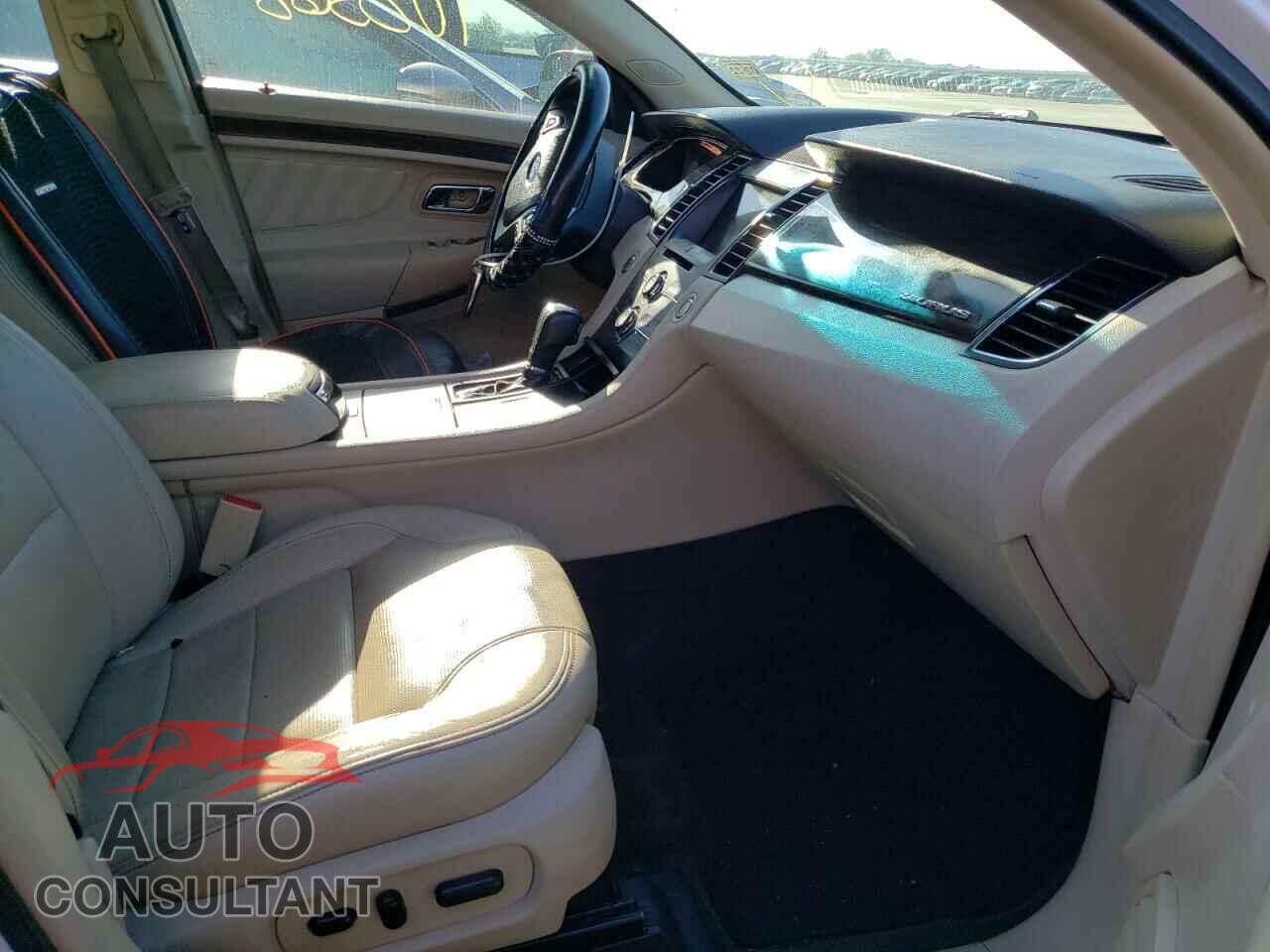 FORD TAURUS 2016 - 1FAHP2F81GG109856