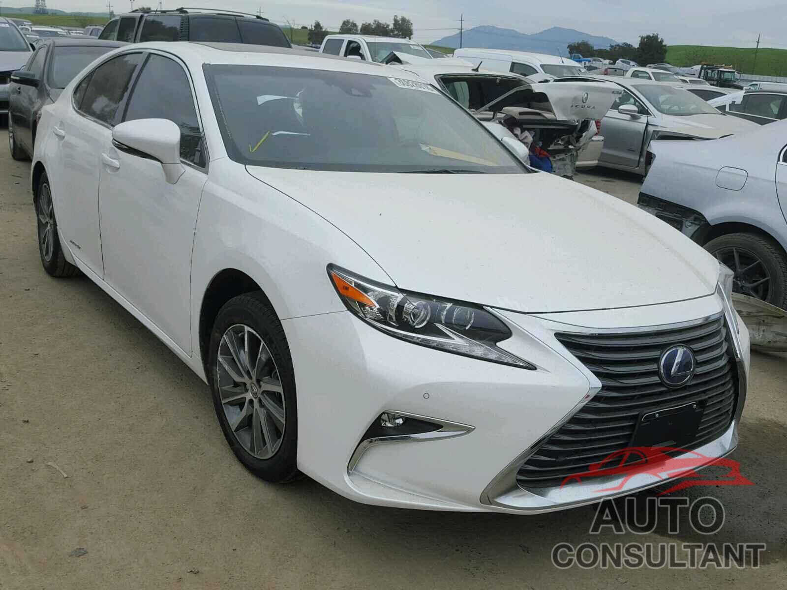 LEXUS ES300 2018 - JTHBW1GG2J2182496