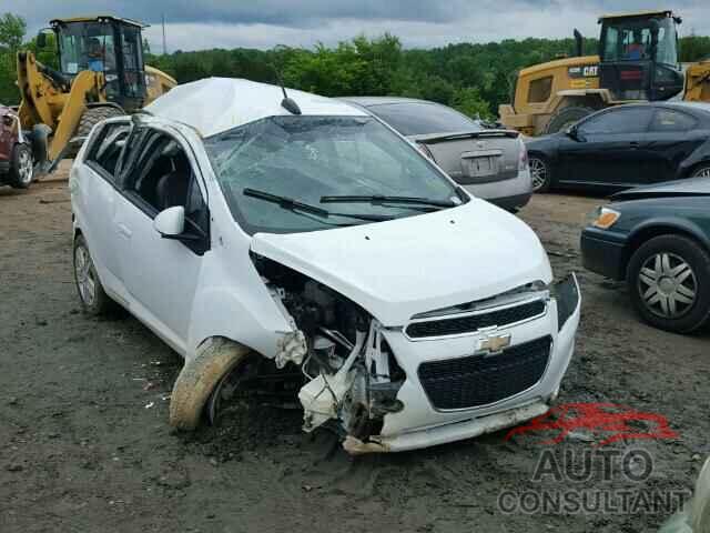 CHEVROLET SPARK 2015 - KL8CD6S95FC736495